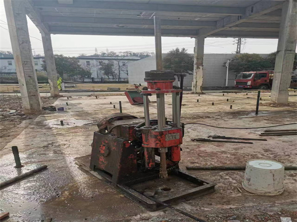 洞口袖阀管小导管注浆加固施工工艺